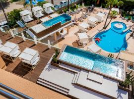 Marins Beach Club - Adults Only Hotel, khách sạn ở Cala Millor