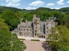 The Elizabeth Suite Stone Cross Mansion