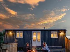 Inglewood Shepherd's Huts