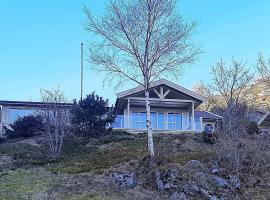 Holiday home lyngdal V, hotell i Lyngdal