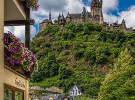 Apartments Haus Daniela, hotel i Cochem