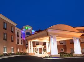 Holiday Inn Express Hotel and Suites Akron South-Airport Area, an IHG Hotel, khách sạn ở Akron