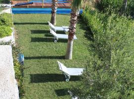 Panariello Palace: Agerola'da bir otel