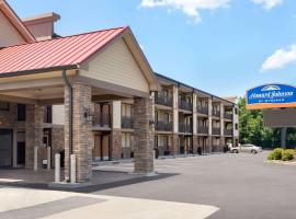 Howard Johnson by Wyndham Pigeon Forge, hotelli kohteessa Pigeon Forge