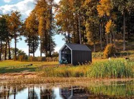 PullanHouse Līksma - small and cosy lakeside holiday house