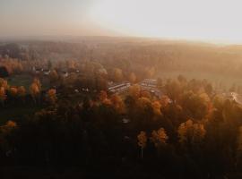 Stiftsgården Tallnäs, hotel sa Skillingaryd