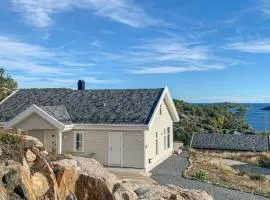 Beautiful Home In Risør With Kitchen