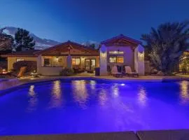 Luxury villa with pool and spa