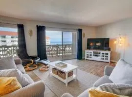 El Matador 454 - Beautiful views of the Gulf and pool - Includes seasonal beach service!