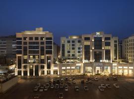 Hyatt Place Dubai Al Rigga Residences, хотел в Дубай