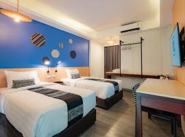 Luck Thai Hotel, hotel i Chiang Mai