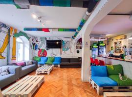 Whole Wide World Hostel, hotel sa Zagreb