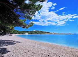 MT City apartments, hotel sa Makarska