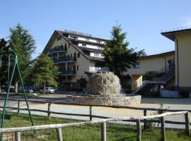 Hotel La Fattoria, hotel in Camigliatello Silano