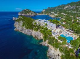 Akrotiri Beach Resort Hotel - Adult Friendly, hotel sa Paleokastritsa