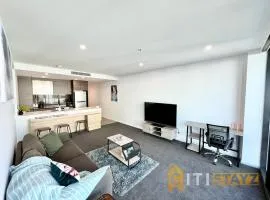 Light & Lovely in Canberra's CBD - 1BR Apt w/Carsp