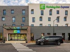 Holiday Inn Express - Marne-la-Vallée Val d'Europe, an IHG Hotel: Bailly-Romainvilliers şehrinde bir otel