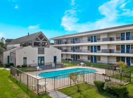 Studio 6-San Antonio, TX - Airport, hotel near San Antonio International Airport - SAT, 