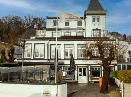 Strandhaus Blankenese, hotel en Hamburgo