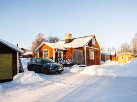 Luleå Village Cabin, villa i Luleå