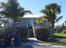 Old Wooden Bridge Resort & Marina, hotel u gradu 'Big Pine Key'