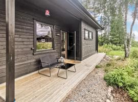 Beautiful Home In Steinsholt With Sauna, хотел в Svarstad