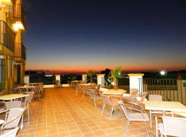 Hotel Balneario de Chiclana, hotel in Chiclana de la Frontera