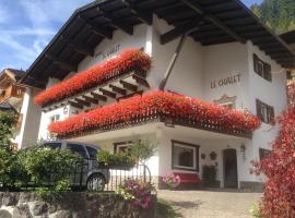 Garni Le Chalet, hotel sa Santa Cristina in Val Gardena