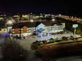 Holiday Inn Express Hotel & Suites Knoxville-North-I-75 Exit 112, an IHG Hotel