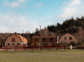 New and cosy apartment on a farm, hotel di Kungsbacka