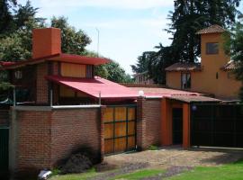 Loft Campestre: A medio Ajusco, cerca de la ciudad, hotelli Méxicossa