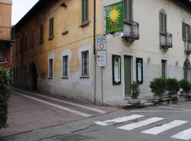 Hotel Sole, hotel in Sesto Calende