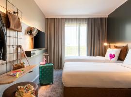 Moxy Paris Val d'Europe: Montévrain şehrinde bir otel