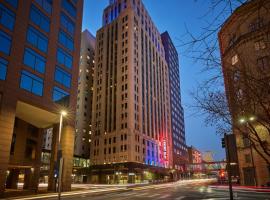 Renaissance Saint Elm Dallas Downtown Hotel, hotel in: Downtown Dallas, Dallas