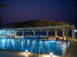 The Gold Beach Resort, hotel a Daman