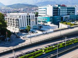 GRAND SALİZZE HOTEL, hotel sa Kestel