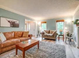 Pet-Friendly Franklin Home about 21 Mi to Nashville!