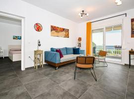 E & D family apartment by the sea, hotel en Kalivia Poligirou