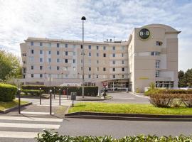 B&B HOTEL Paris Roissy CDG Aéroport: Roissy en France'da bir otel