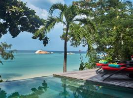 Kupu Kupu Phangan Beach Villas & Spa, viietärnihotell sihtkohas Haad Pleayleam