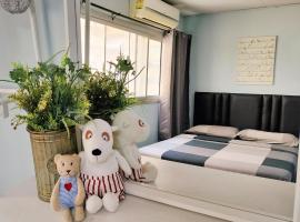 Nesto Condo at Muangthong, hotel i Pak Kret