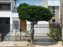 Hermosa casa en Costa de Oro, kuća za odmor ili apartman u gradu 'Montería'