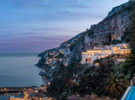 Anantara Convento di Amalfi Grand Hotel: Amalfi'de bir otel