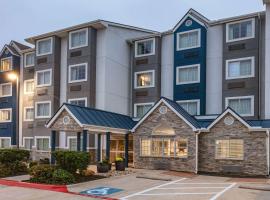 Microtel Inn & Suites by Wyndham Austin Airport, hotel in Austin