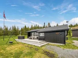 3 Bedroom Amazing Home In Lillehammer