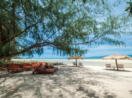 All At Sea Beach Resort، منتجع في بان تاي