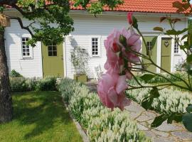 Stenkullens gårdshus, apartemen di Borensberg