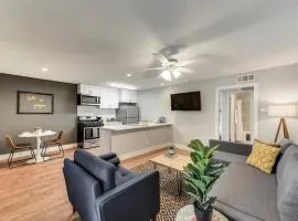 Hello Gorgeous Flat near Downtown!