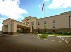 Hampton Inn North Brunswick NJ, hotel v mestu North Brunswick