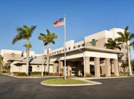 Homewood Suites Fort Myers Airport - FGCU, viešbutis mieste Fort Majersas, netoliese – Pietvakarių Floridos tarptautinis oro uostas - RSW